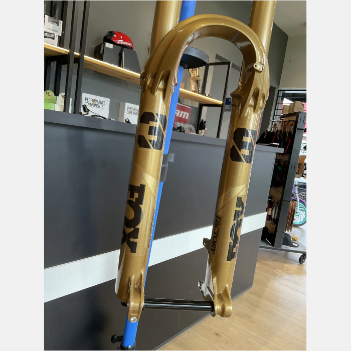 FOX 38 FACTORY GRIPX2 29" 2025 - EDIÇÃO LIMITADA GOLD - Imagem 5