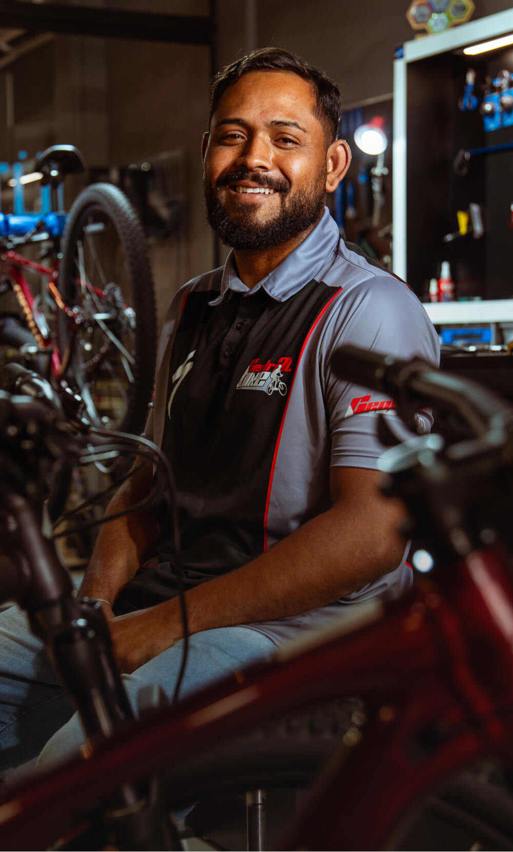 Afonso — mecânico da Central Bike Store