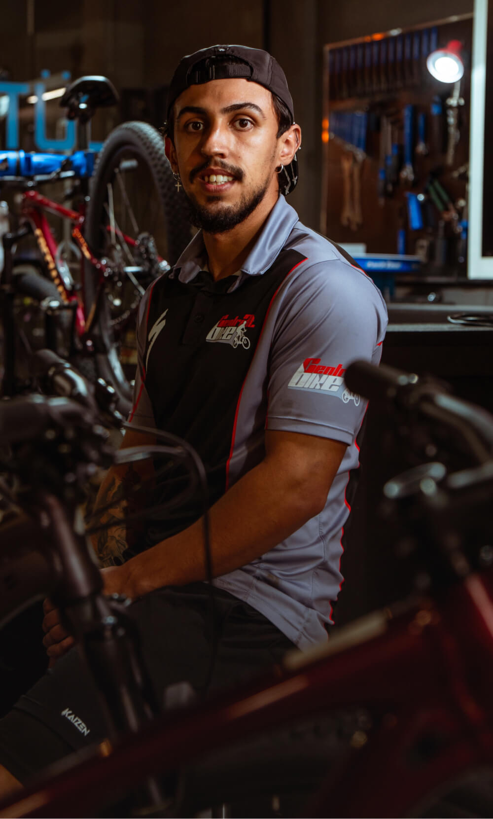 Felipe — mecânico da Central Bike Store